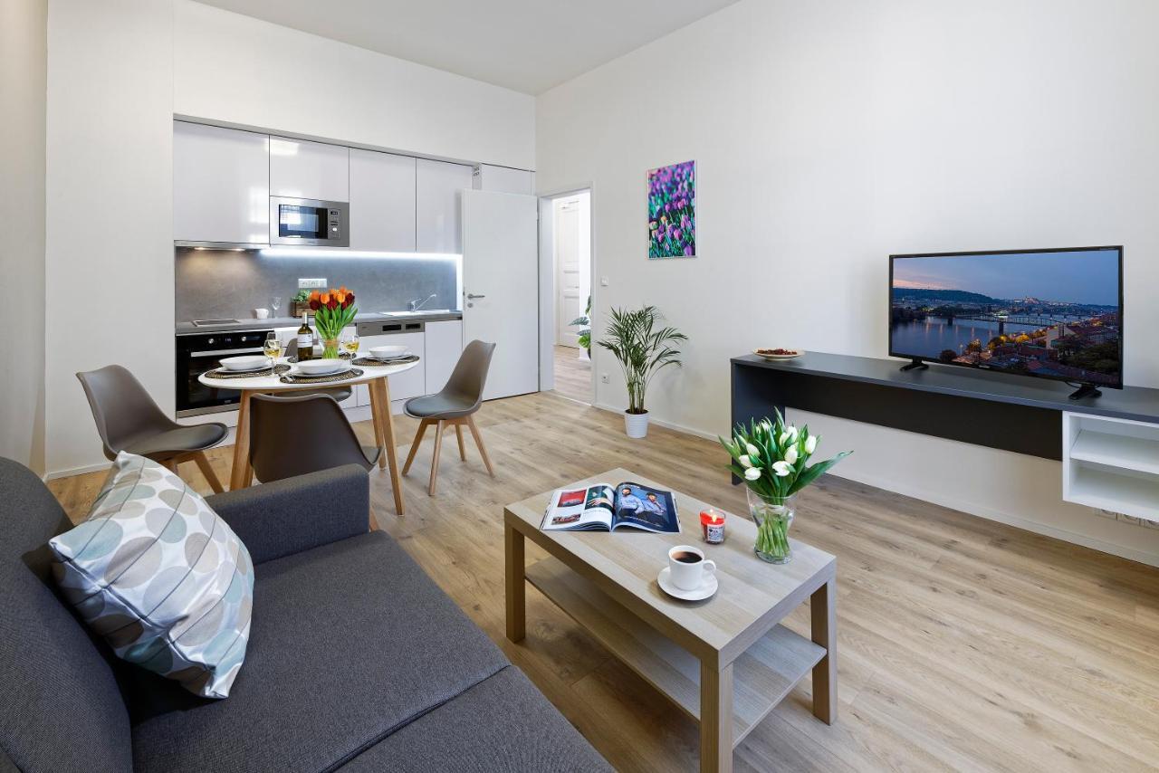 Downtown Suites Jugoslavska Prague Exterior photo